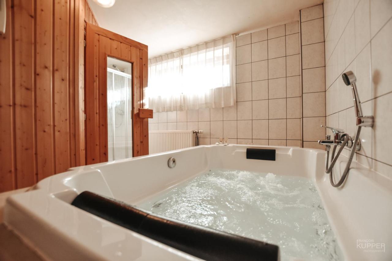 Вілла Le Milan Royal 26 Pers, Malmedy, Balneo, Vue, Calme Екстер'єр фото